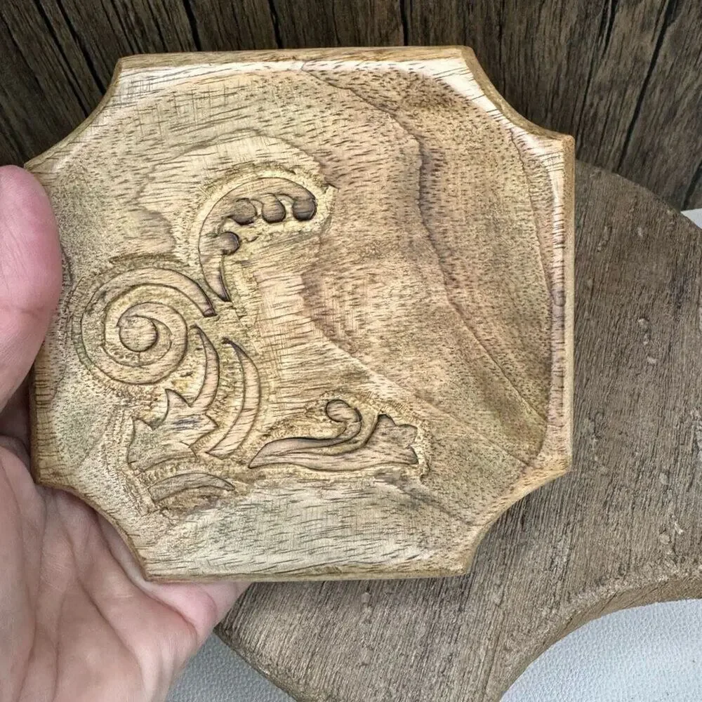 Mango Wood Carved Wood Trinket Tray Home Decor Gift 4.75 inches